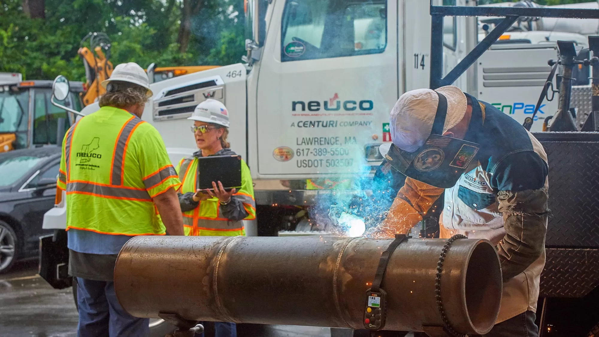 centuri team welding natural gas pipe